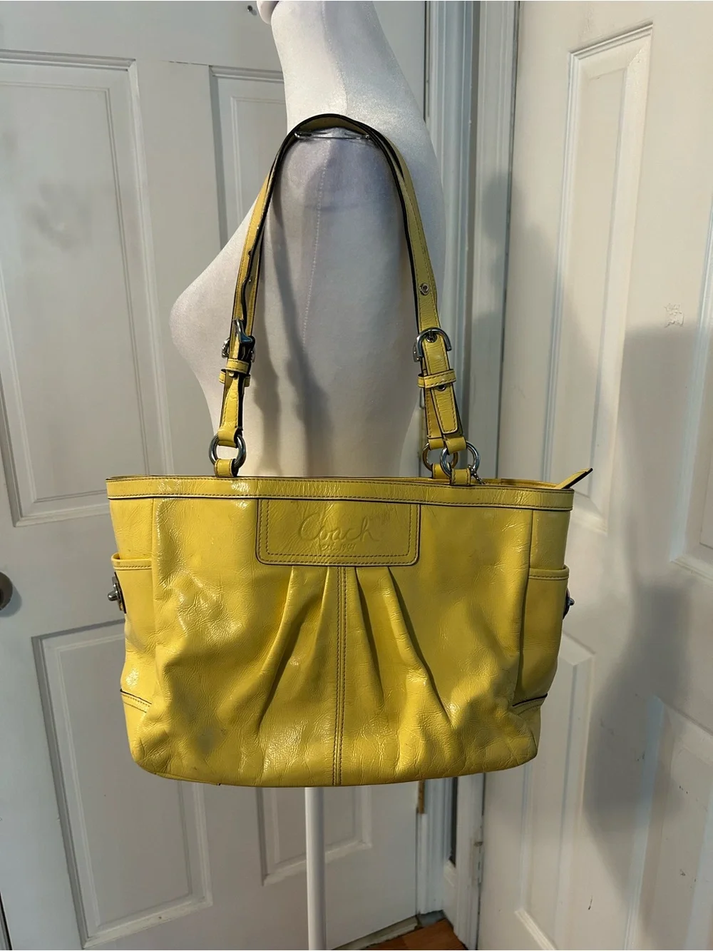 Coach Madison Pleated Yellow Leather Shoulder Tote w/ Silver Coach Hangtag